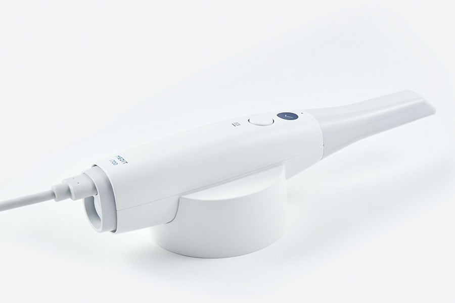 Our latest dental technology near 78660 helps Dr. Michele de Souza, well-qualified general dentist in 78660, determine which dental treatment is right for you! Medit i700 3D Scanner in Pflugerville, TX